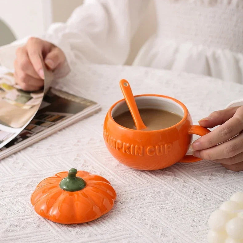 Pumpkin Mug with Lid & Spoon