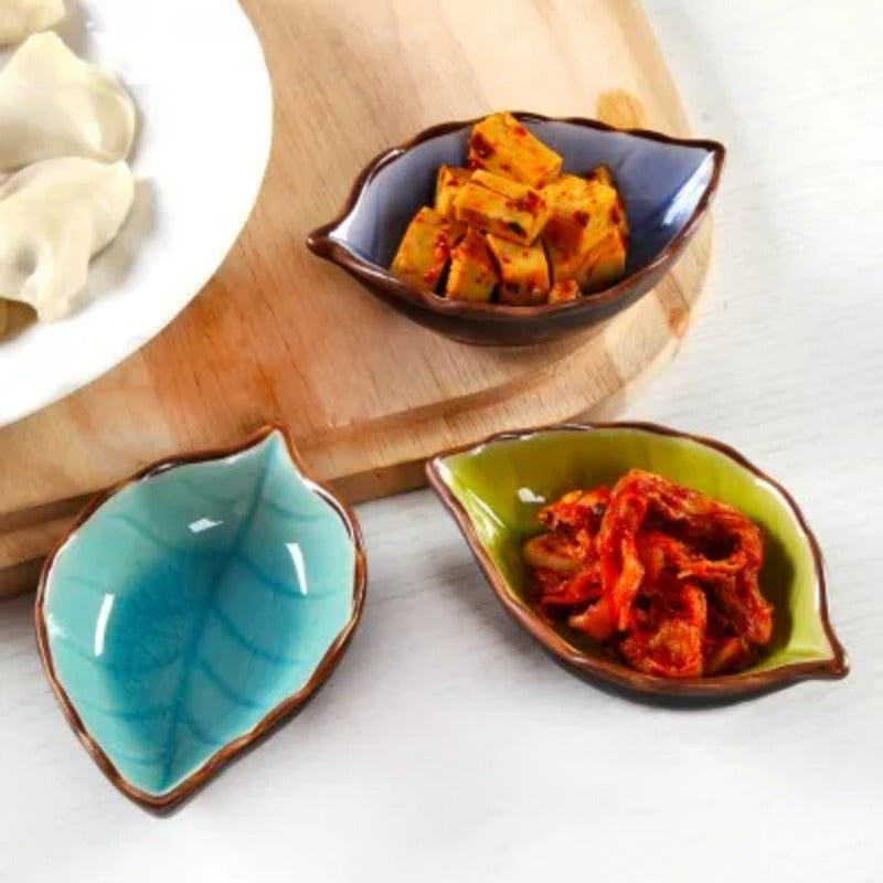 Leaf-Shaped Ceramic Sauce Dish