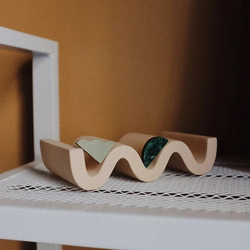 Squiggle Tray